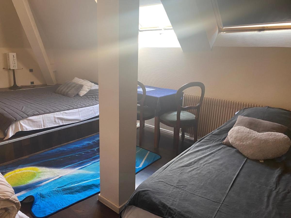 Chambres Privatives Chez L'Habitant 게브윌러 외부 사진