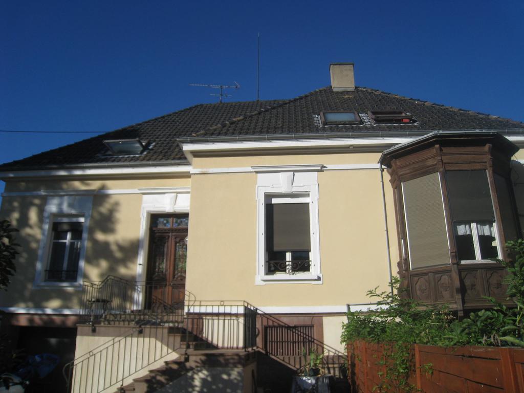Chambres Privatives Chez L'Habitant 게브윌러 외부 사진