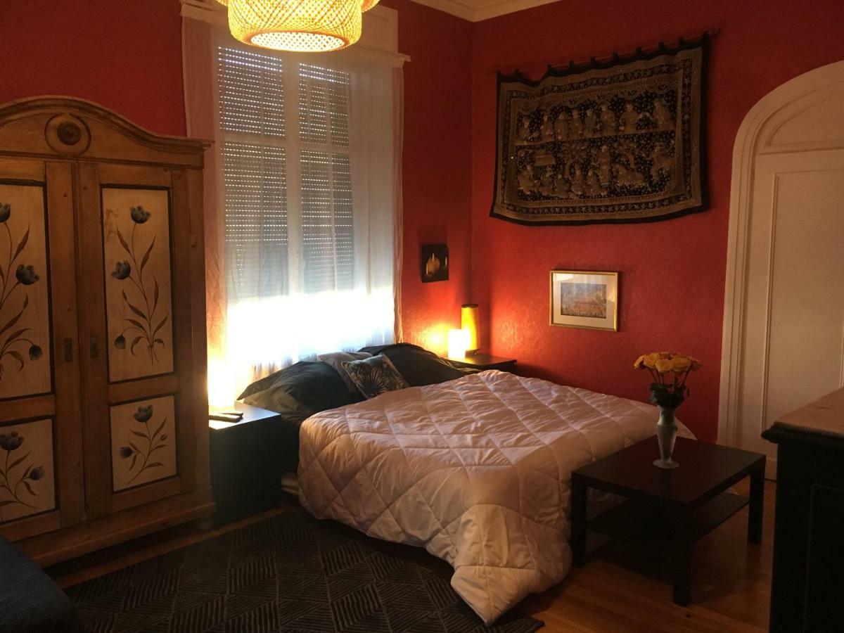 Chambres Privatives Chez L'Habitant 게브윌러 외부 사진