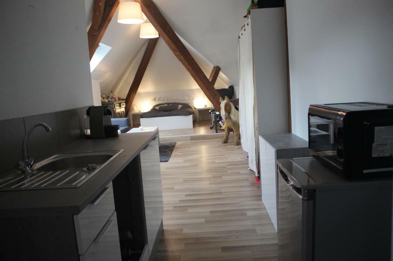 Chambres Privatives Chez L'Habitant 게브윌러 외부 사진