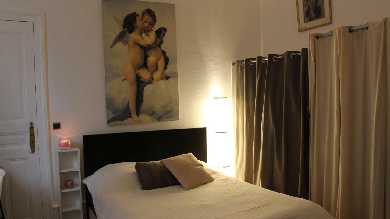 Chambres Privatives Chez L'Habitant 게브윌러 외부 사진